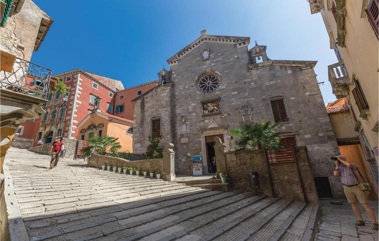 Gorgeous Apartment In Labin With Wifi Exterior photo